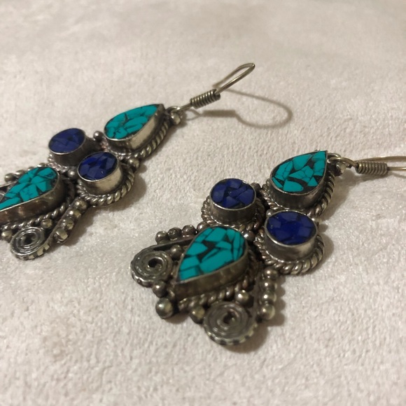 Earrings - Picture 2 of 3